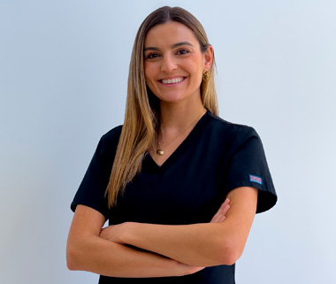 Dr Nuria de Juan, general dentistry at Clínica Goleta